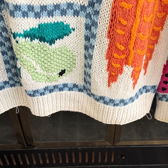 Vintage Northern Isles Hand Knit Fruit Vegetable Sweater - Picture 5 of 10